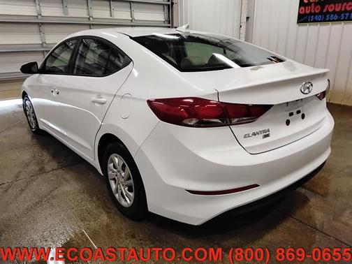 2018 Hyundai ELANTRA SE