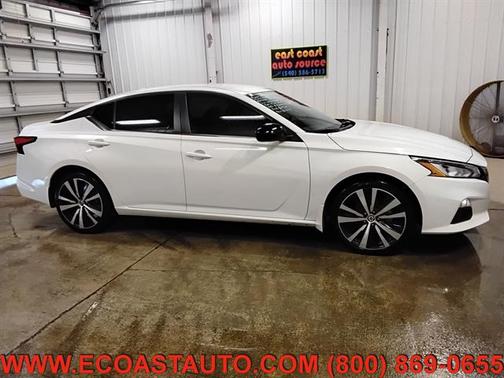 2022 Nissan Altima 2.5 SR