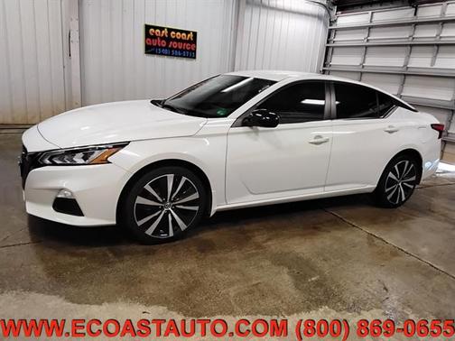 2022 Nissan Altima 2.5 SR