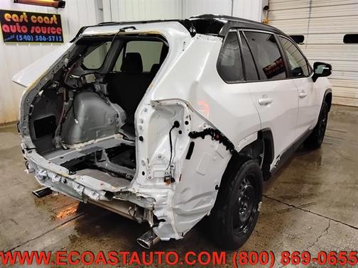 2024 Toyota RAV4 Hybrid SE