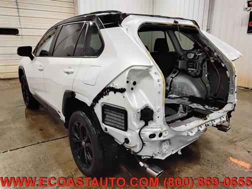 2024 Toyota RAV4 Hybrid SE