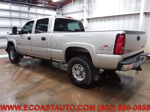 Photo 3 of 14 of 2005 Chevrolet Silverado 2500 LS H/D Crew Cab