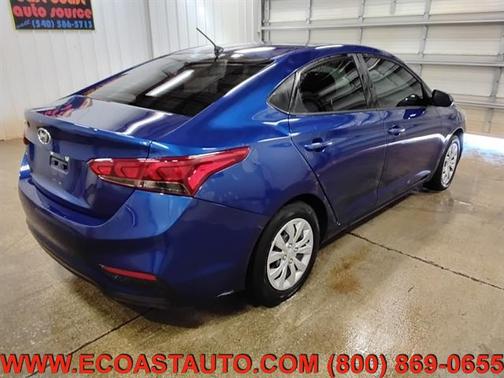 2022 Hyundai Accent SE