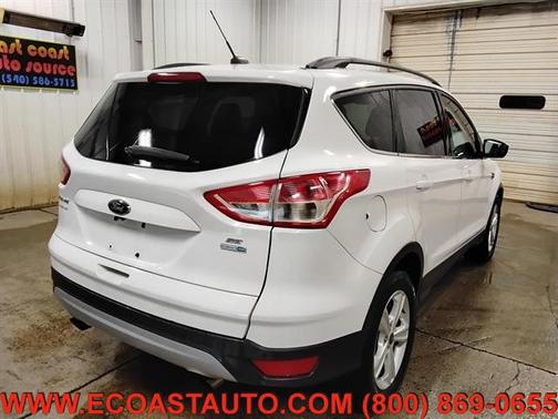 Oxford White 2014 Ford Escape SE