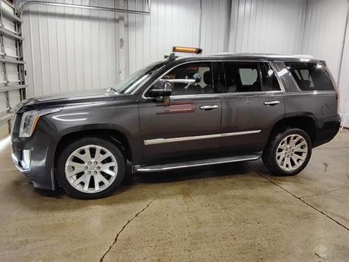 2015 Cadillac Escalade Luxury