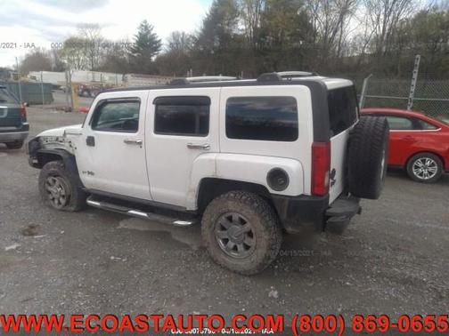 Photo 2 of 9 of 2006 Hummer H3