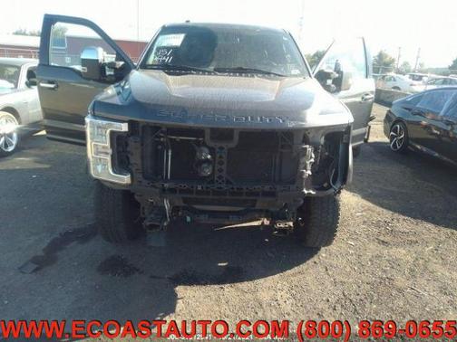 2017 Ford F-250 Lariat Crew Cab 4WD