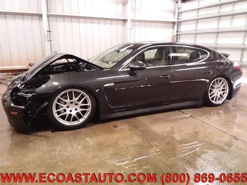 2010 Porsche Panamera 4S