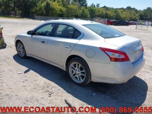 2011 Nissan Maxima SV