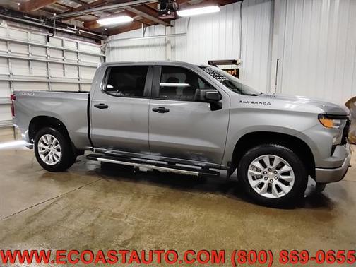 SILVER 2025 Chevrolet Silverado 1500 Custom