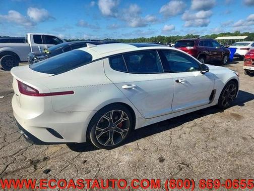 Snow White Pearl 2018 Kia Stinger GT1