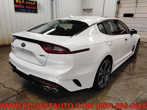 Snow White Pearl 2018 Kia Stinger GT1
