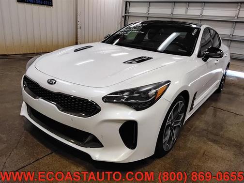 Snow White Pearl 2018 Kia Stinger GT1
