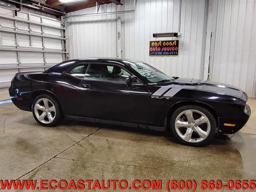 Phantom Black Tri-Coat Pearl 2014 Dodge Challenger R/T