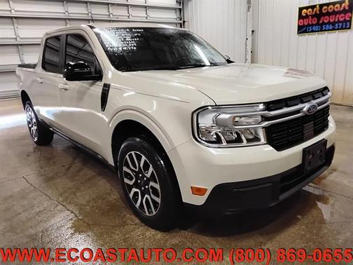 Terrain 2024 Ford Maverick Lariat