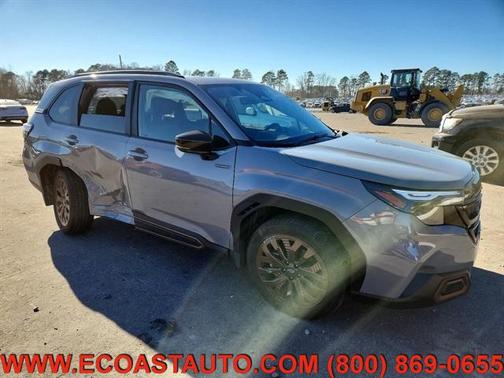 2025 Subaru Forester Base