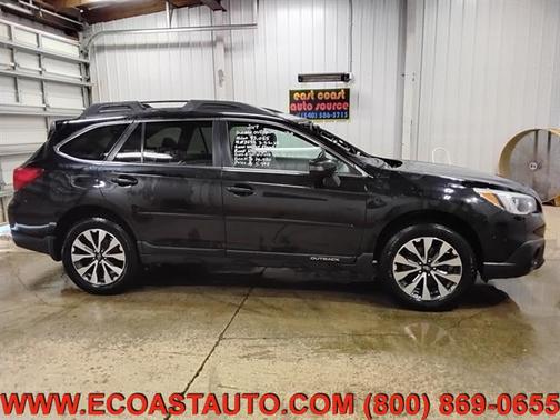 Crystal Black Silica 2017 Subaru Outback 3.6R Limited