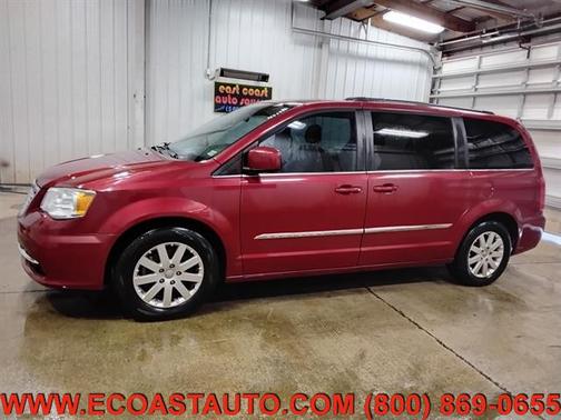 Deep Cherry Red Crystal Pearlcoat 2016 Chrysler Town & Country Touring