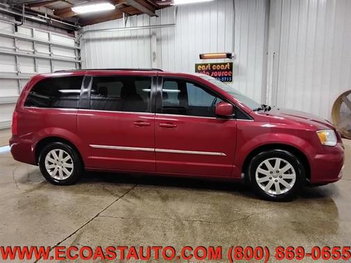 Deep Cherry Red Crystal Pearlcoat 2016 Chrysler Town & Country Touring