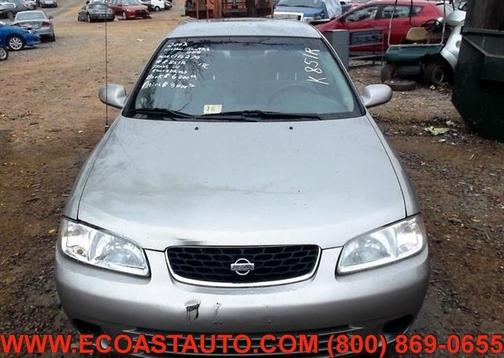Photo 4 of 7 of 2002 Nissan Sentra GXE