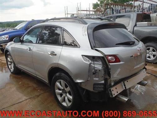 Photo 3 of 11 of 2005 INFINITI FX35 Base (A5)