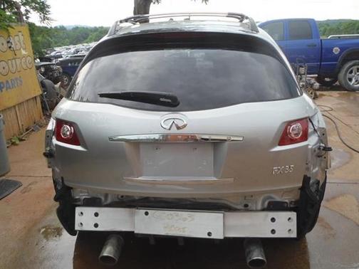 2005 INFINITI FX35 Base