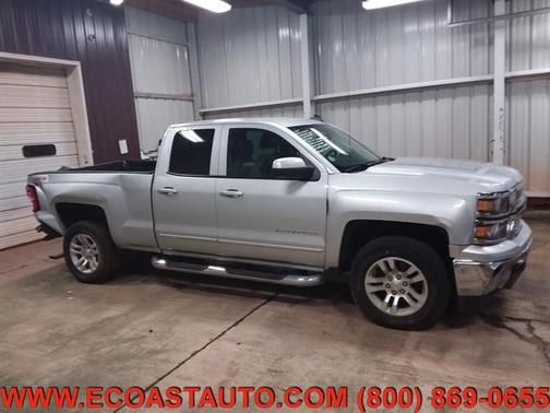 Photo 4 of 20 of 2015 Chevrolet Silverado 1500 LT