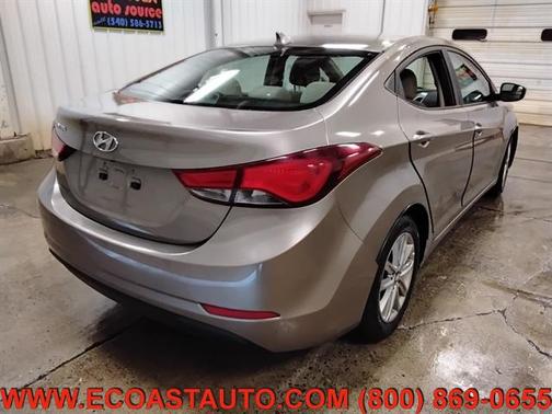 2014 Hyundai ELANTRA SE