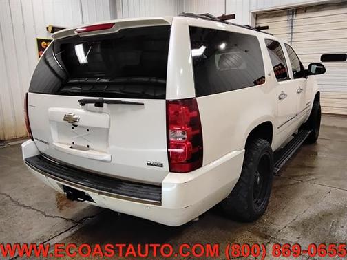 Summit White 2009 Chevrolet Suburban 1500 LTZ