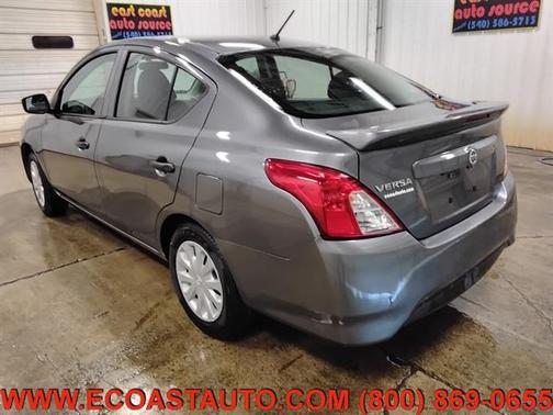 2019 Nissan Versa 1.6 S+