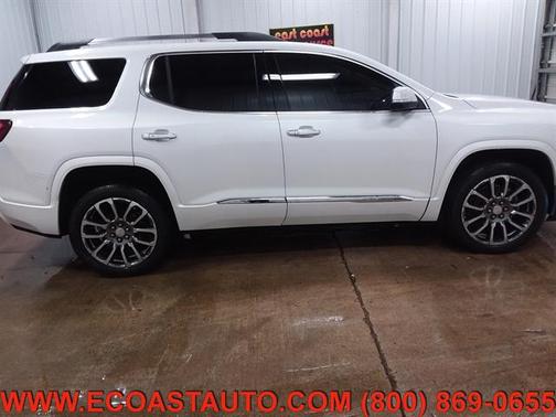 White Frost Tricoat 2020 GMC Acadia Denali