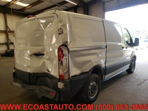 Photo 4 of 10 of 2018 Ford Transit-150 Base