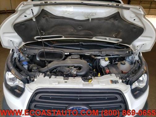 Photo 5 of 10 of 2018 Ford Transit-150 Base