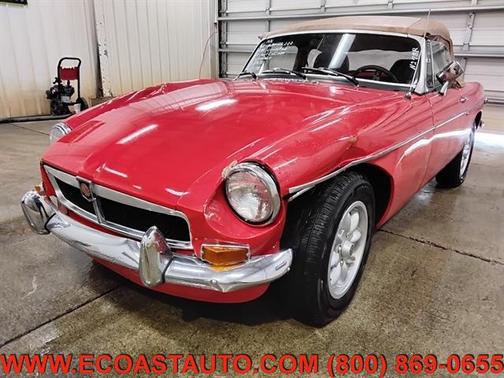 RED 1976 MG MGB