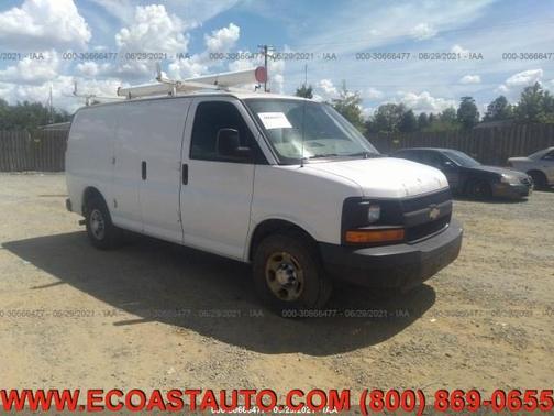 Photo 3 of 10 of 2008 Chevrolet Express 2500 Cargo