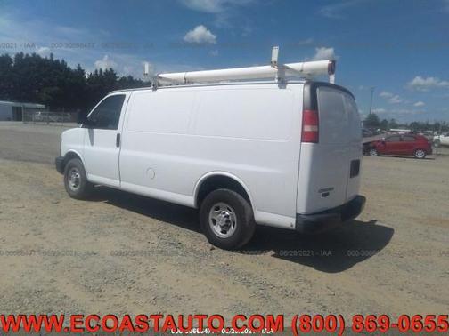 Photo 2 of 10 of 2008 Chevrolet Express 2500 Cargo