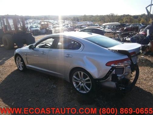 Photo 2 of 9 of 2010 Jaguar XF Premium