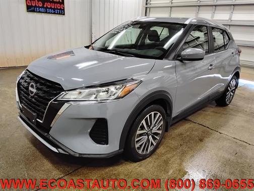 2023 Nissan Kicks SV