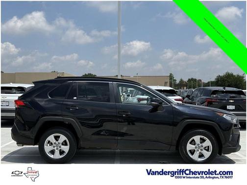 Midnight Black Metallic 2021 Toyota RAV4 XLE