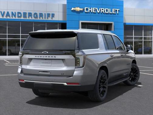 2025 Chevrolet Suburban LT