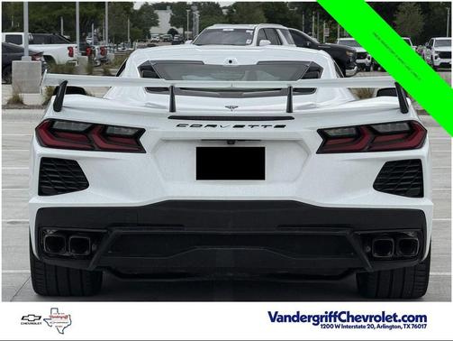 Arctic White 2021 Chevrolet Corvette Stingray w/2LT