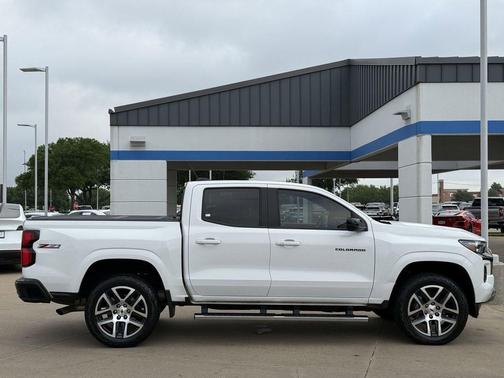 Summit White 2023 Chevrolet Colorado Z71
