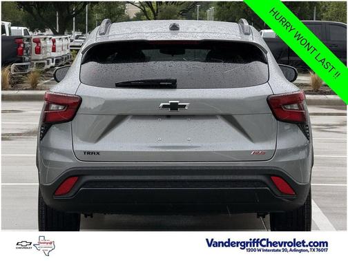 Sterling Gray Metallic 2026 Chevrolet Trax FWD 2RS