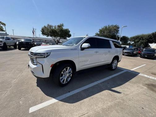 2021 Chevrolet Suburban 4WD High Country