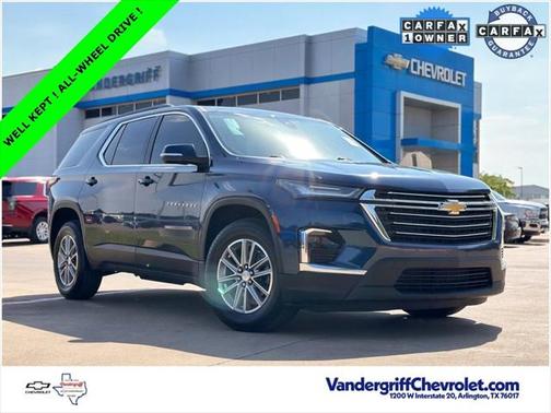 2023 Chevrolet Traverse LT Cloth