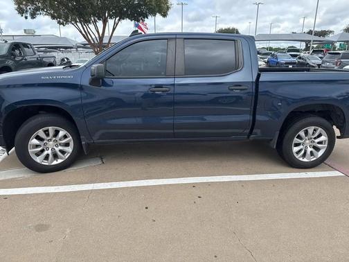 2023 Chevrolet Silverado 1500 Custom