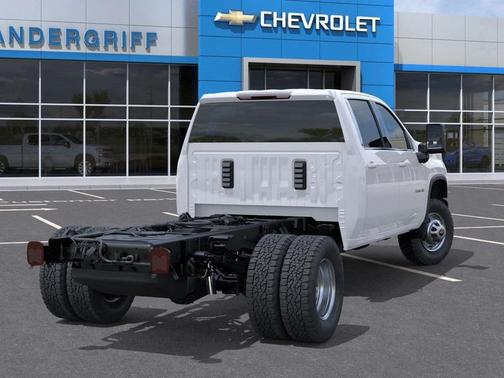 2025 Chevrolet Silverado 3500 WT