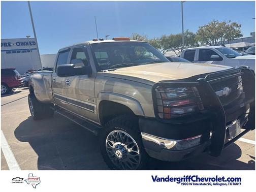 2004 Chevrolet Silverado 3500 LT Crew Cab