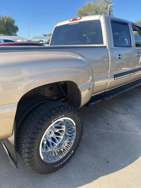 2004 Chevrolet Silverado 3500 LT Crew Cab