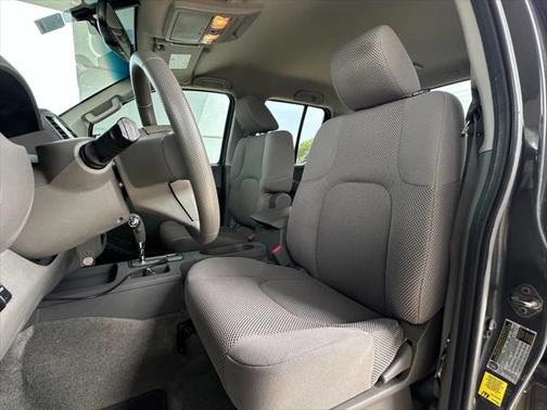 2012 Nissan Frontier SV